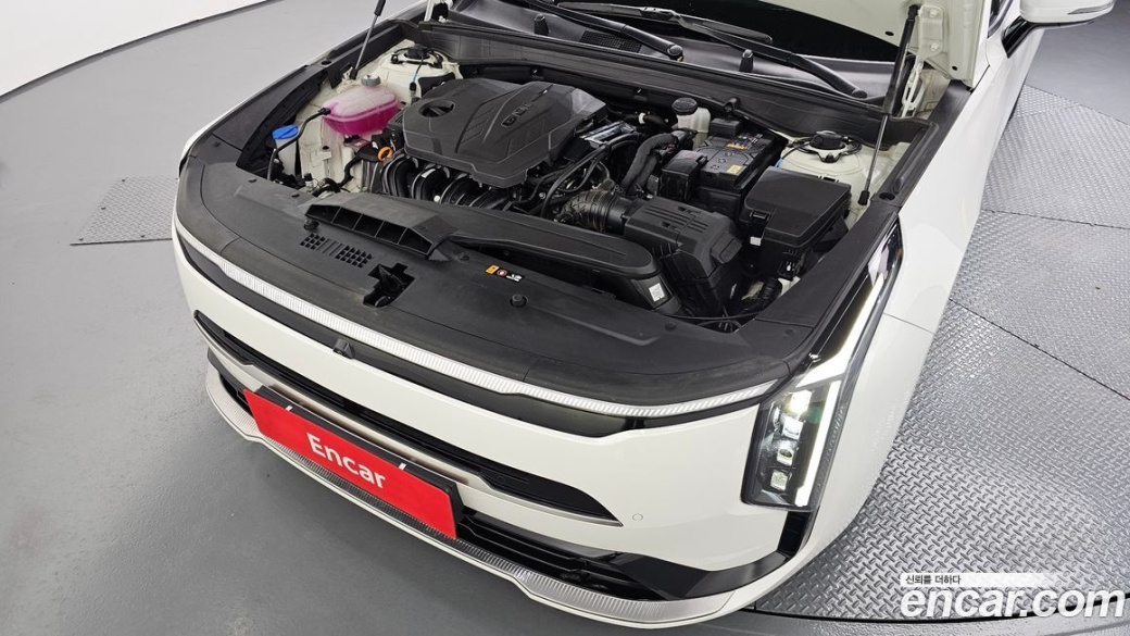 Kia K8 2.5 Gasoline 2WD, 2025