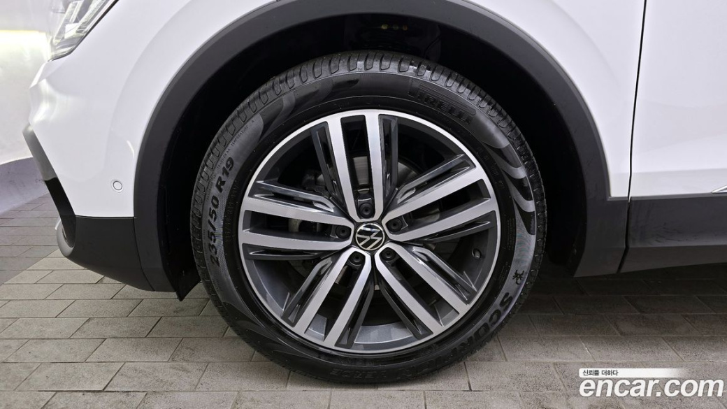 Volkswagen Tiguan 2.0 TDI Prestige, 2024