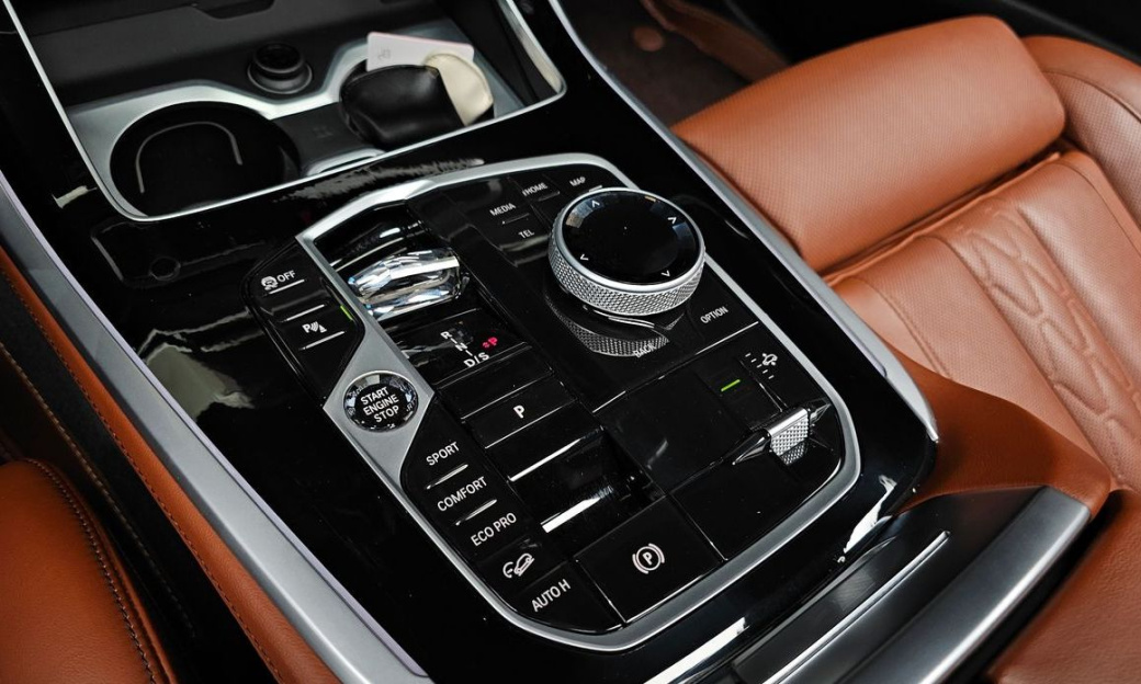 BMW X7 xDrive 40i M Sport 6STR, 2024