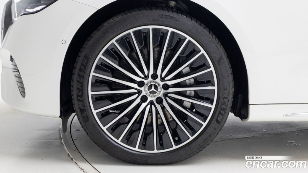 Mercedes-Benz E-Class E450 4MATIC Exclusive, 2024