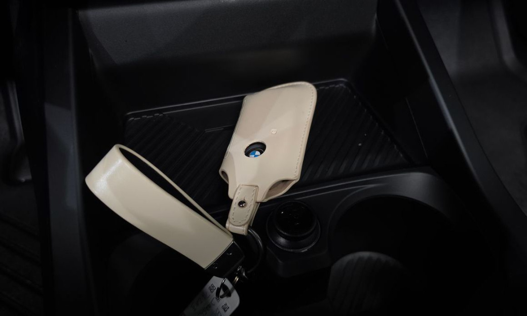 BMW 2-Series 220 M Sport, 2025