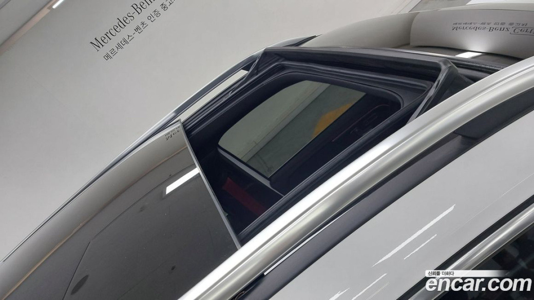Mercedes-Benz GLB-Class AMG GLB35 4MATIC, 2022