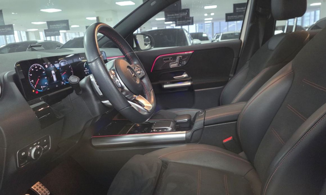 Mercedes-Benz GLA-Class GLA250 4MATIC, 2023