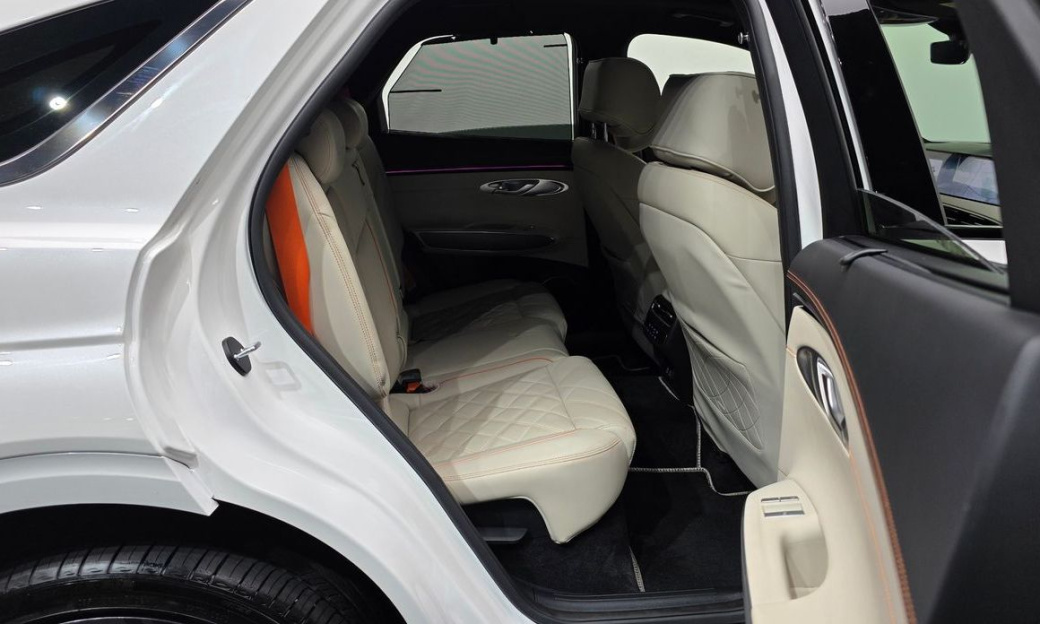 Genesis GV70 2.5T Gasoline AWD, 2025
