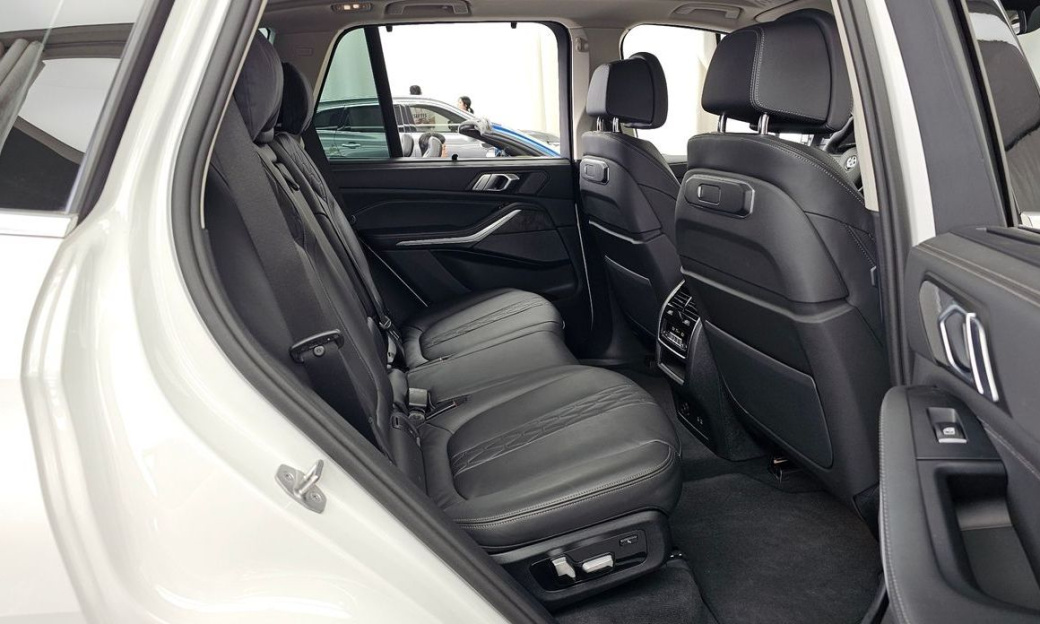 BMW X5 xDrive 40i xLine, 2024