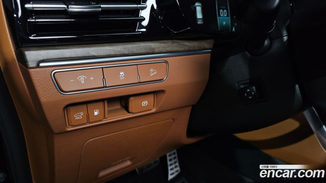 Kia Mohave Diesel 3.0 4WD 5-Seater, 2022
