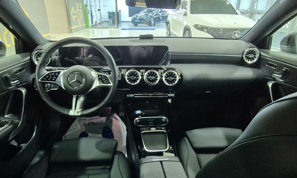 Mercedes-Benz A-Class A220 Hatchback, 2024