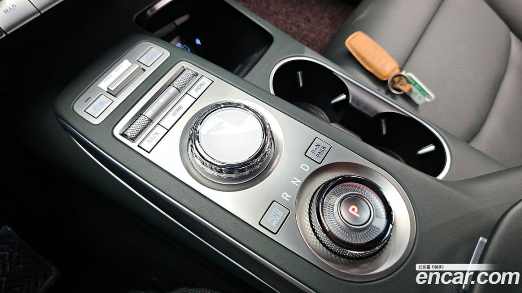 Genesis GV70 2.5T Gasoline 2WD, 2023