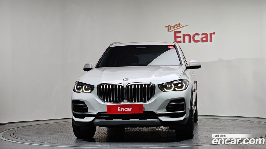 BMW X5 xDrive 40i xLine, 2023