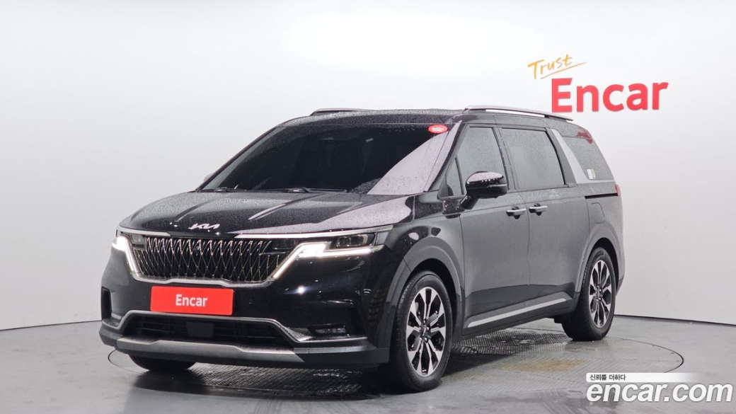 Kia Carnival 9-Seater Signature, 2023