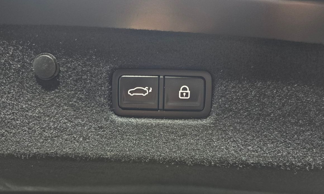Kia K8 2.5 Gasoline 2WD, 2025