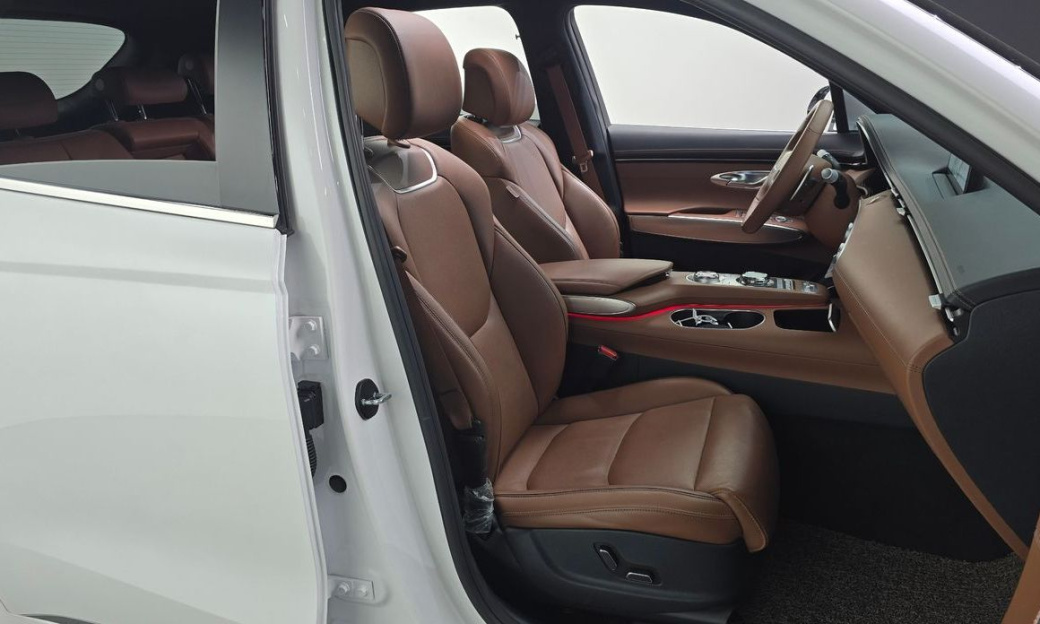 Genesis GV70 2.5T Gasoline 2WD, 2024