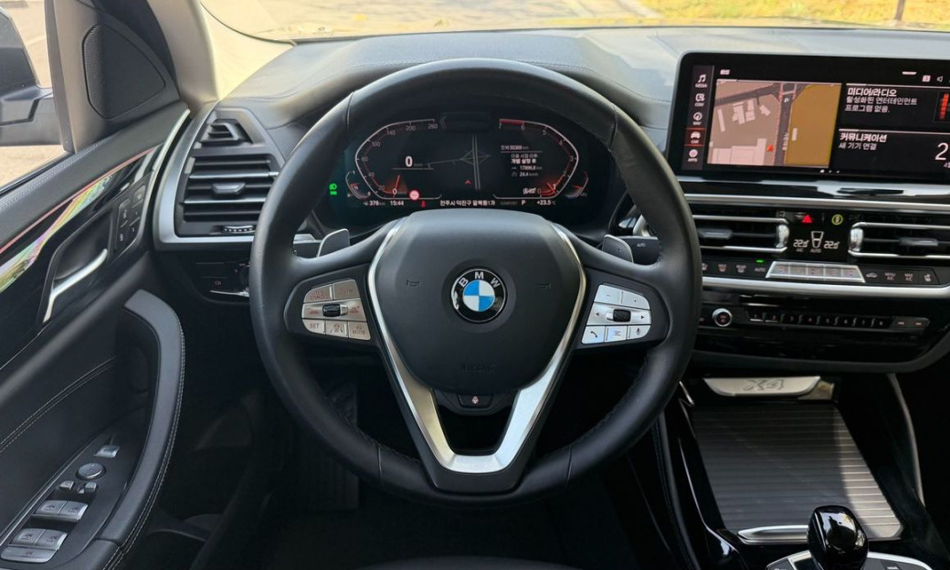 BMW X4 xDrive20i xLine, 2022