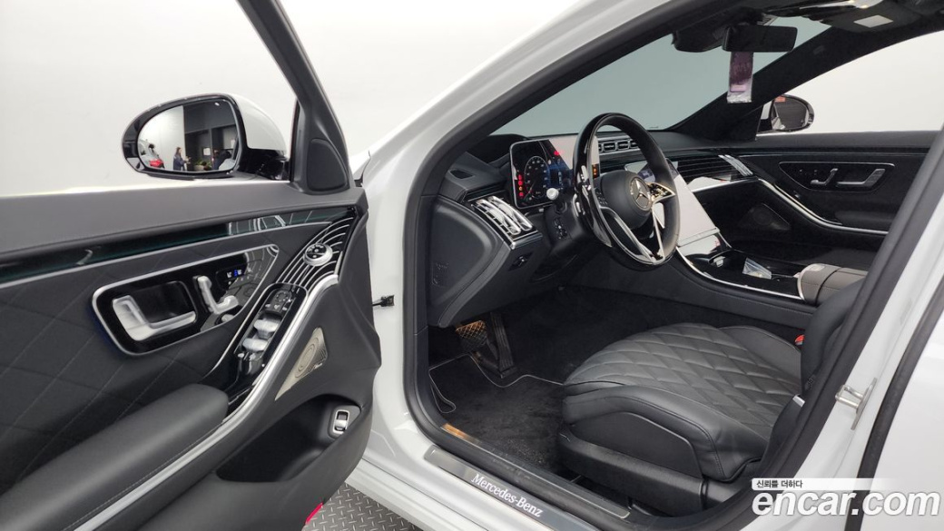 Mercedes-Benz S-Class S580L 4MATIC, 2024