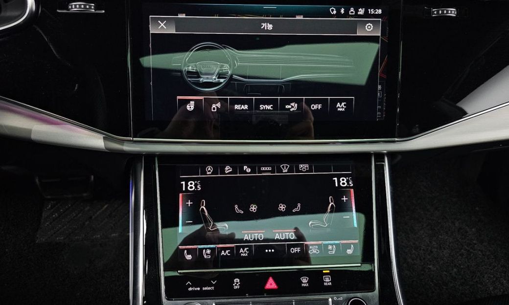 Audi Q8 55 TFSI Quattro Premium, 2022
