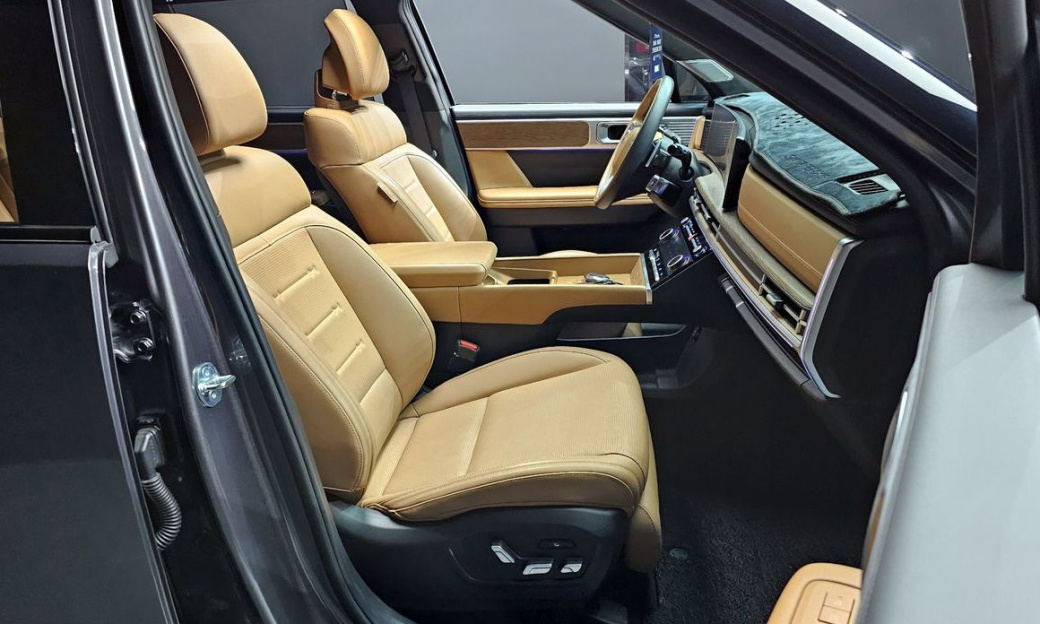 Hyundai Santafe Gasoline 2.5T 2WD, 2024