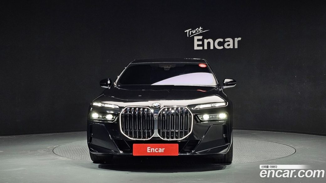 BMW 7-Series 740d xDrive M Sport, 2025