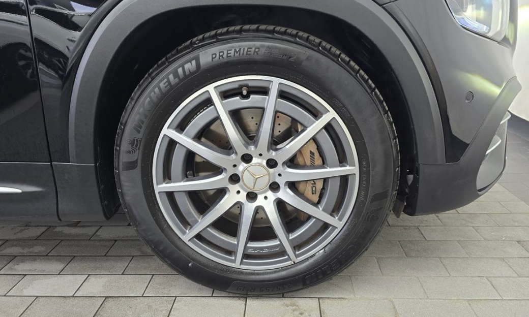 Mercedes-Benz GLB-Class AMG GLB35 4MATIC, 2021