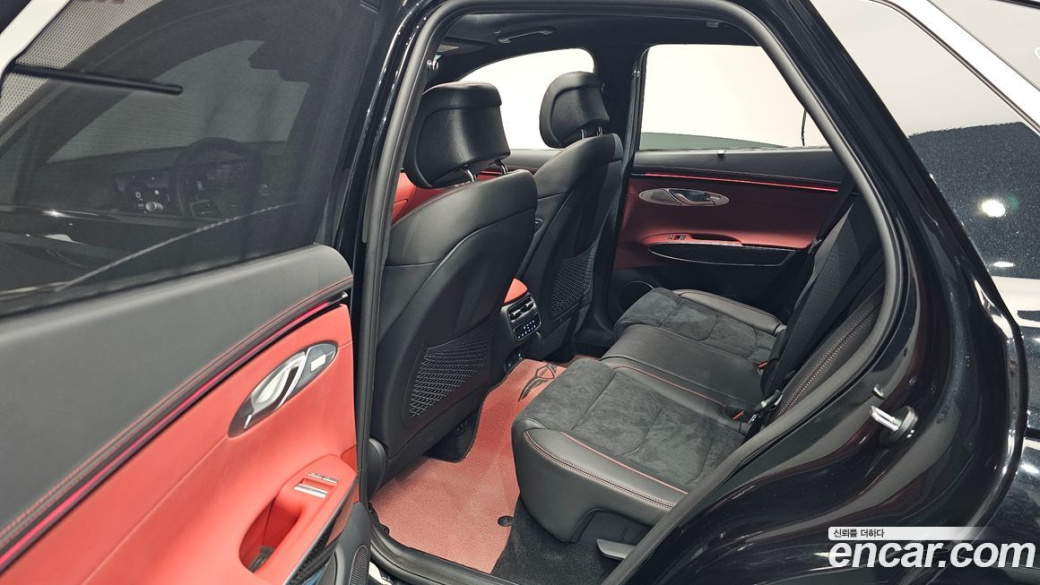 Genesis GV70 2.5T Gasoline AWD, 2025