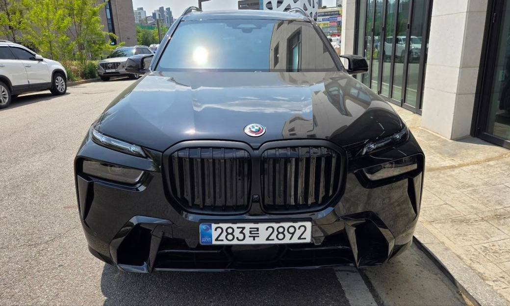 BMW X7 xDrive 40d M Sport 7 STR, 2026
