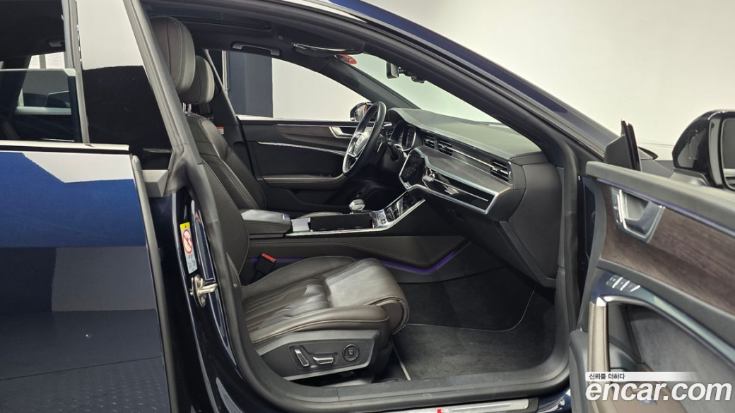 Audi A7 55 TFSI Quattro Premium, 2022