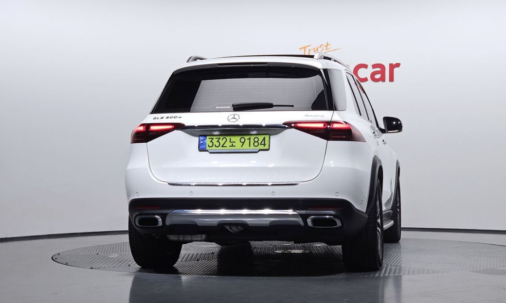 Mercedes-Benz GLE-Class GLE300d 4MATIC, 2024