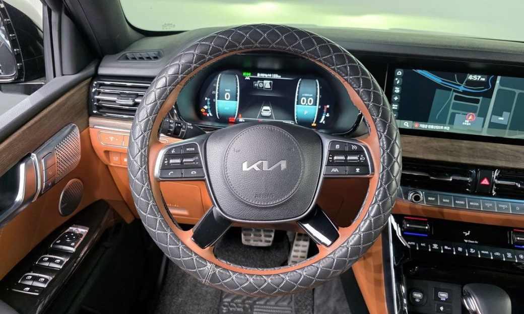 Kia Mohave Diesel 3.0 4WD 6-Seater, 2023