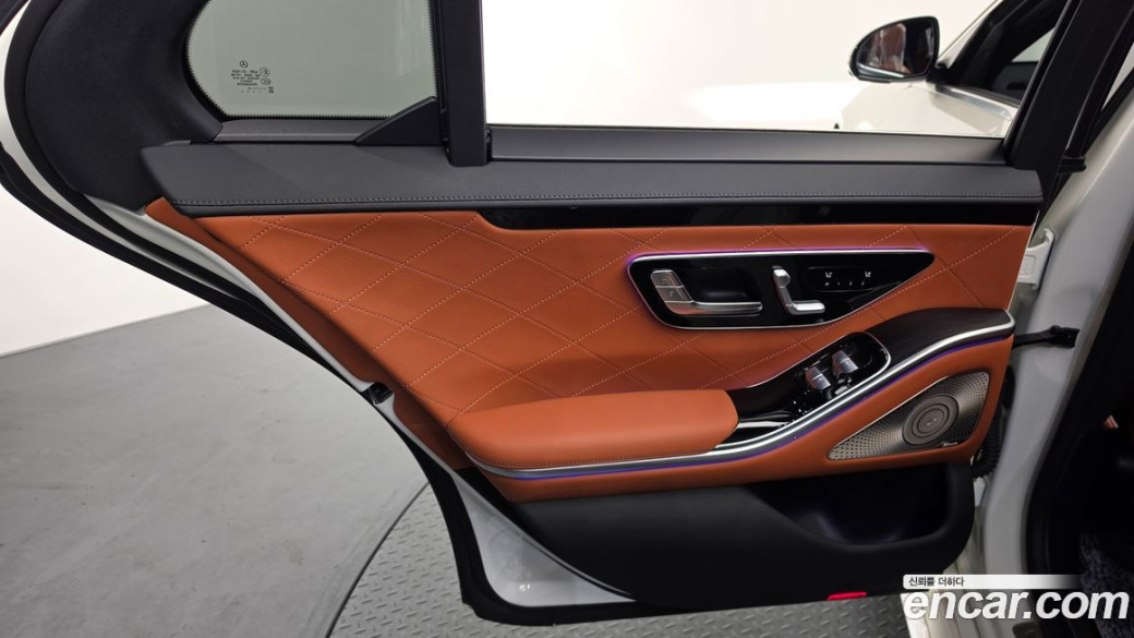 Mercedes-Benz S-Class S400 d 4MATIC, 2023
