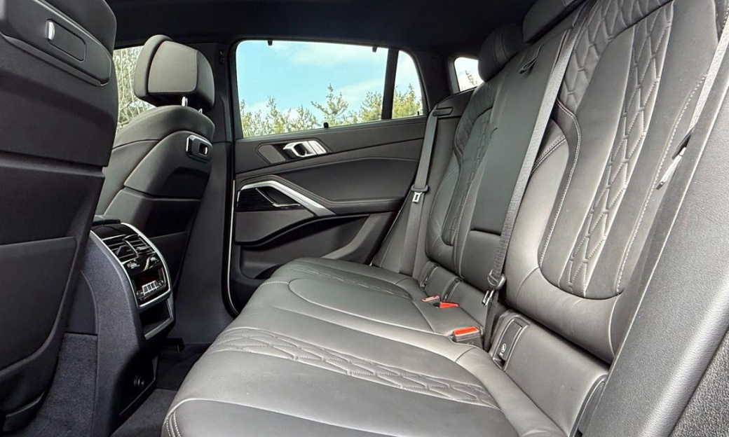 BMW X6 xDrive30d M Sport, 2024
