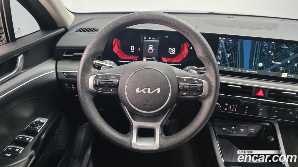 Kia K5 2.0, 2024