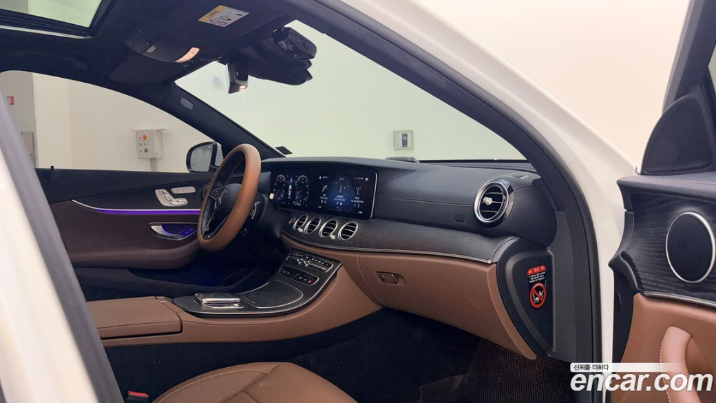 Mercedes-Benz E-Class E250 AMG Line, 2023