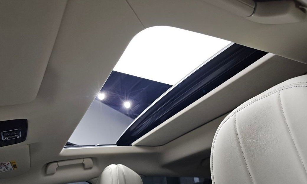 Bentley Flying Spur 4.0 Azure, 2024