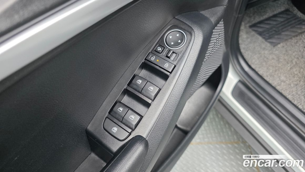 Kia Seltos Gasoline 2.0 2WD, 2025