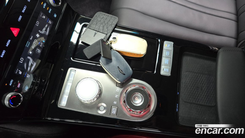 Genesis G80 Gasoline 2.5 Turbo AWD, 2025