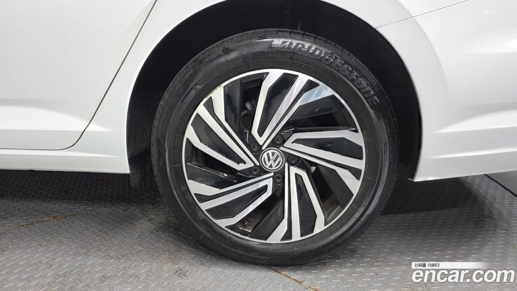 Volkswagen Jetta 1.4 TSI Prestige, 2021