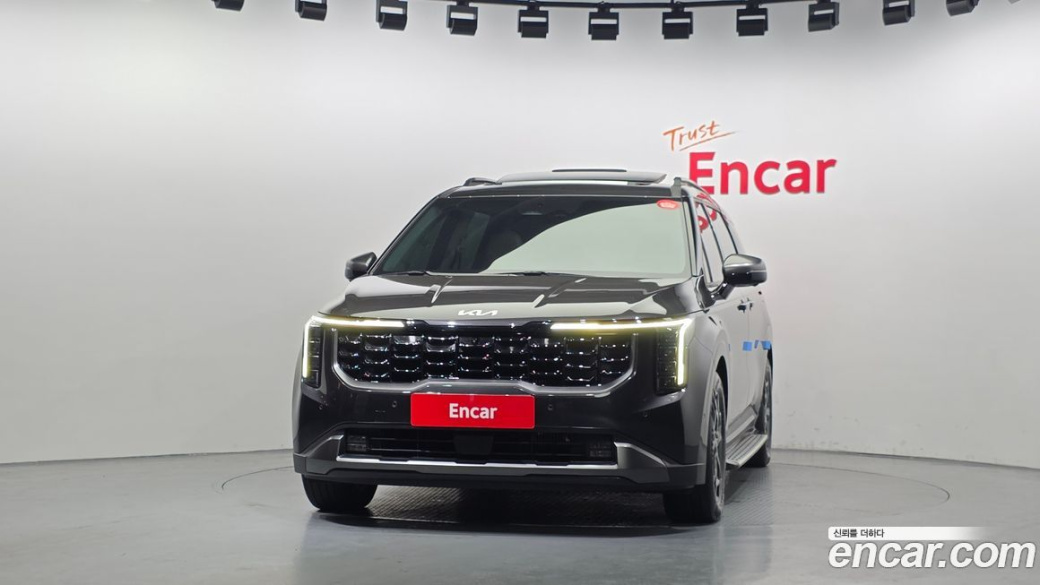Kia Carnival 9-Seater Gravity, 2025