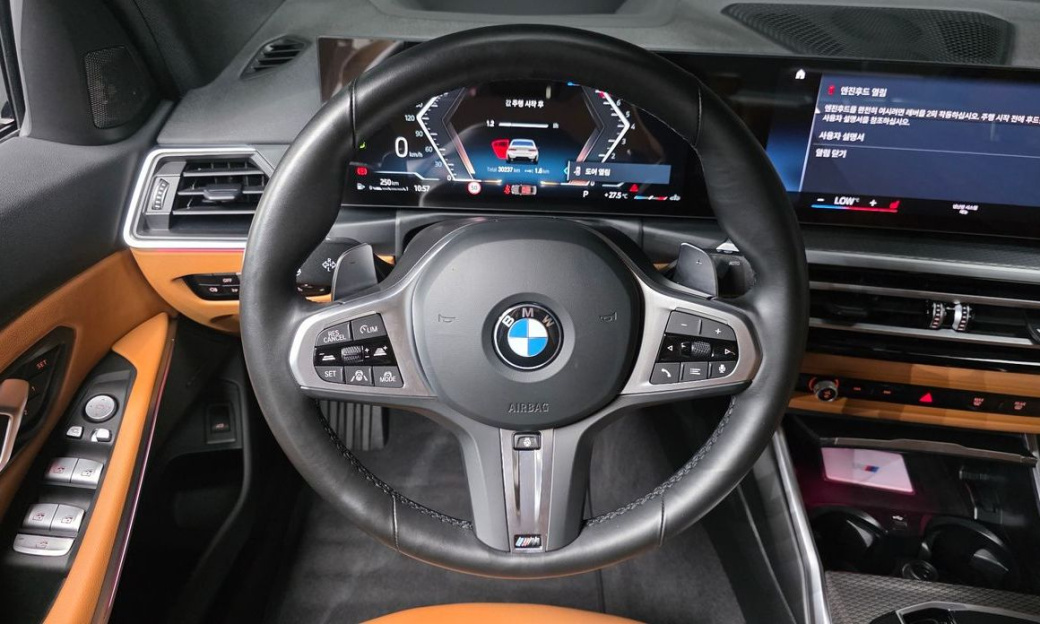 BMW 3-Series 320i M Sport, 2024