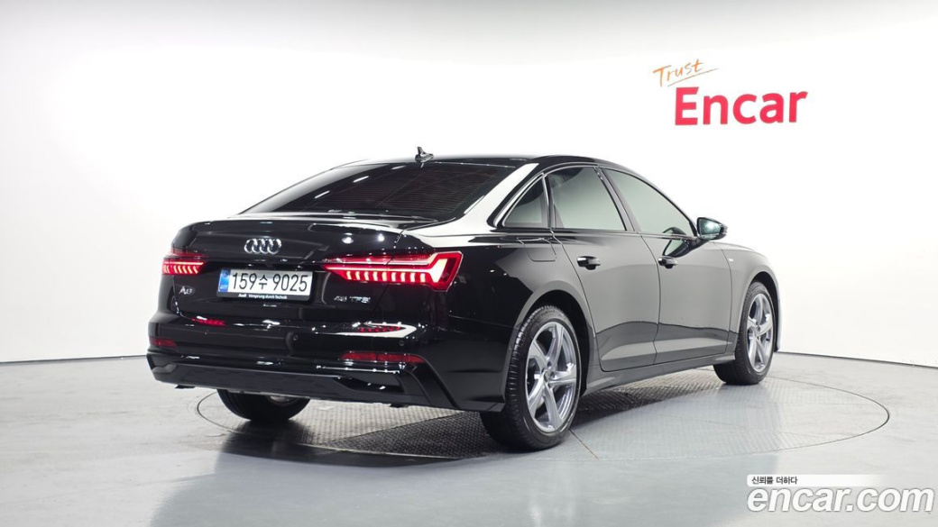 Audi A6 45 TFSI Premium, 2025