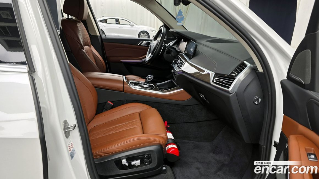 BMW X5 xDrive 40i xLine, 2022