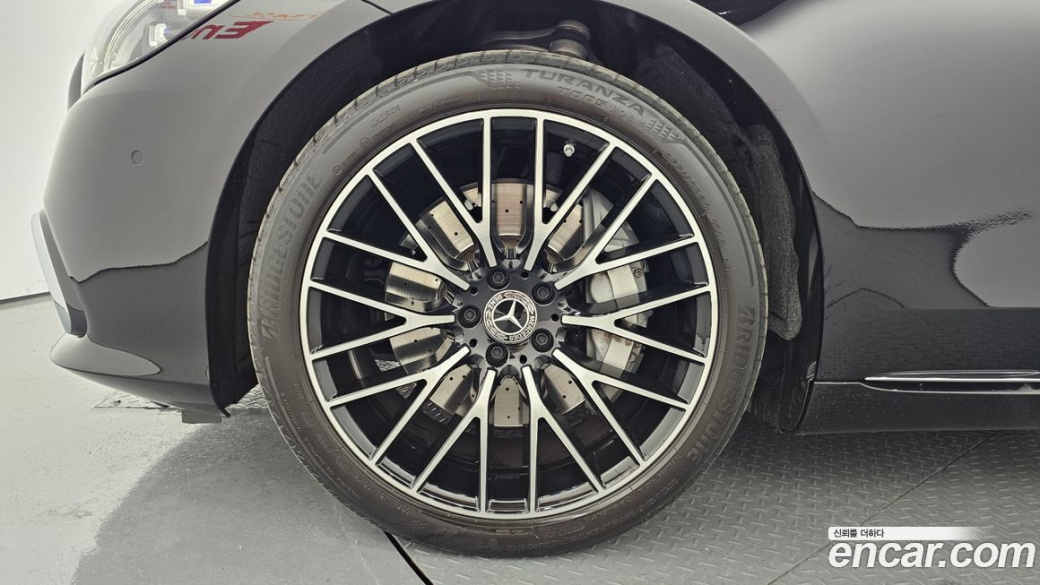 Mercedes-Benz S-Class S580L 4MATIC, 2023