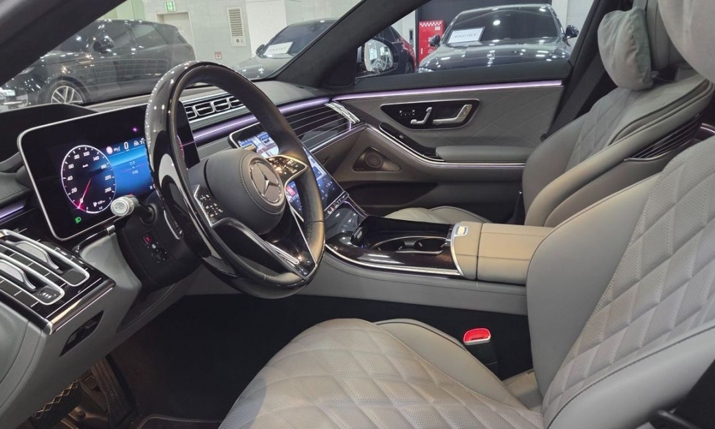 Mercedes-Benz S-Class S580L 4MATIC, 2025