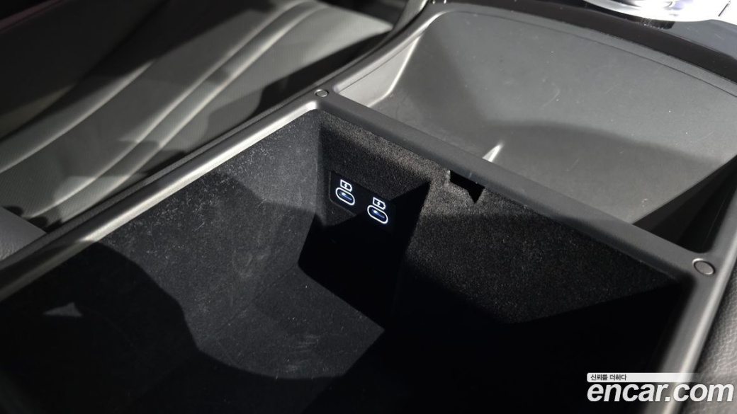 Genesis G80 Gasoline 2.5 Turbo AWD, 2025