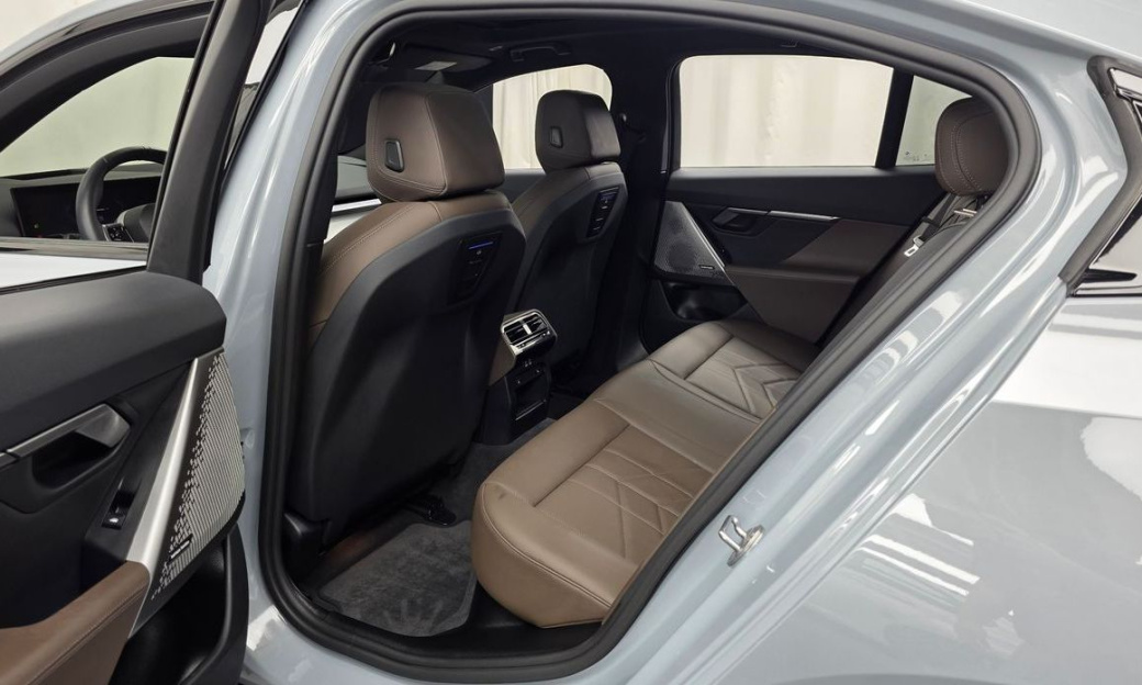 BMW 5-Series 520i M Sport, 2024