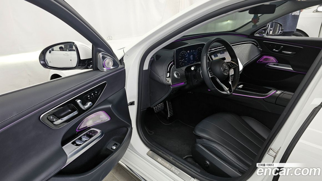 Mercedes-Benz E-Class E220d 4MATIC Exclusive, 2024