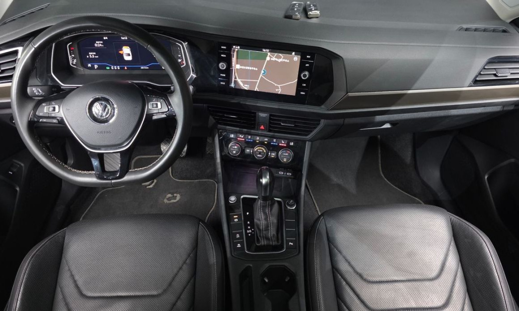 Volkswagen Jetta 1.4 TSI Prestige, 2021