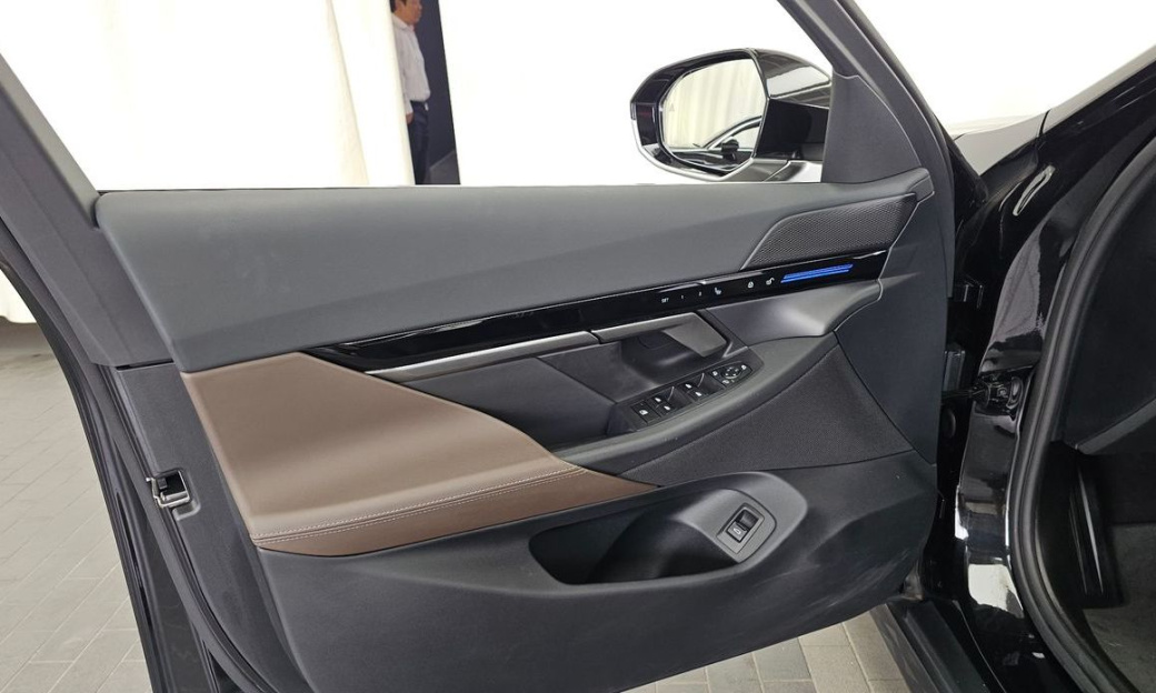 BMW 5-Series 523d, 2024