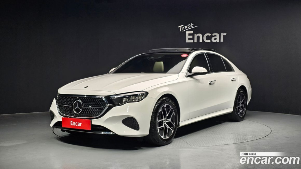 Mercedes-Benz E-Class E200 Avantgarde, 2026