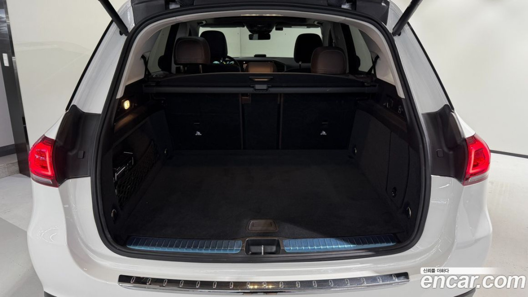 Mercedes-Benz GLE-Class GLE300d 4MATIC, 2023