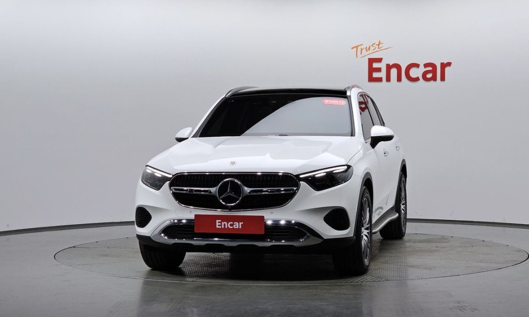 Mercedes-Benz GLC-Class GLC 300 4MATIC Avantgarde, 2025