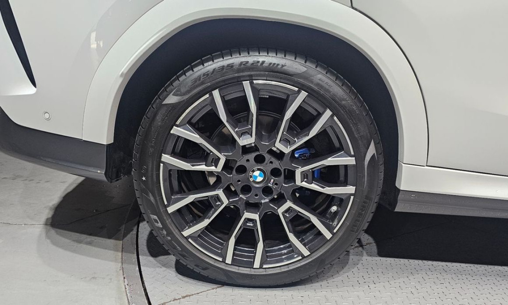 BMW X6 xDrive40i M Sport, 2024